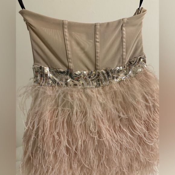 Bebe sequin feather dress - Picture 6 of 7